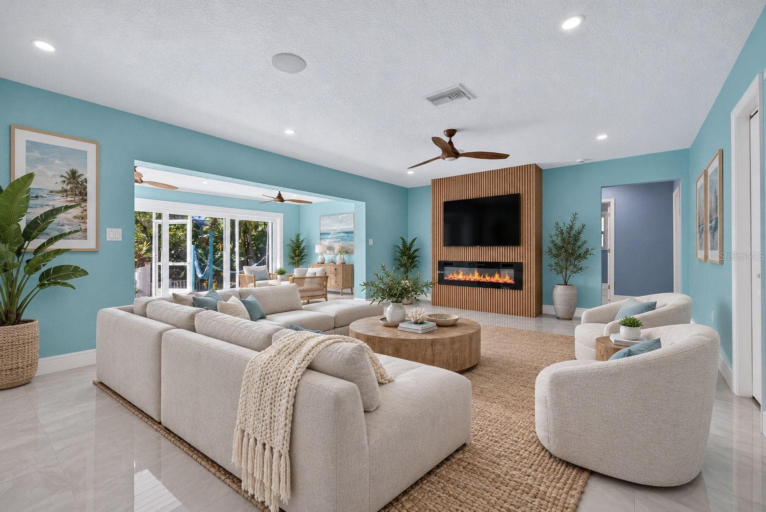 Single Family Residence at 4643 BAY CREST DR, TAMPA, photo 6 of 49