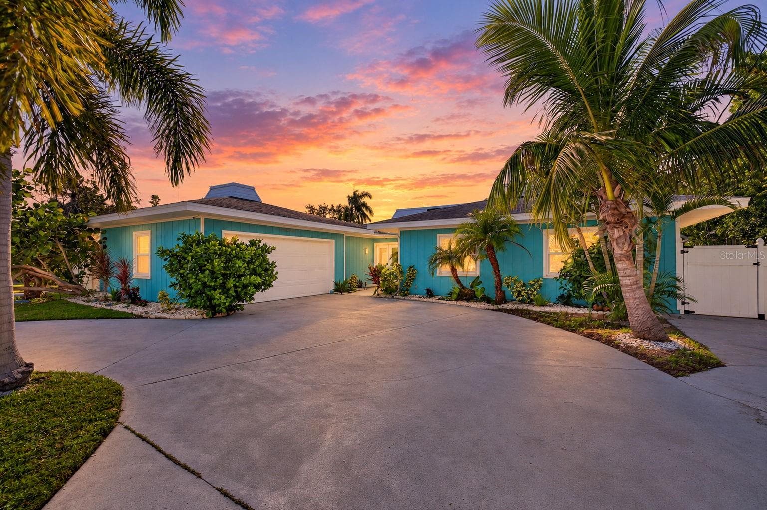 Single Family Residence at 4643 BAY CREST DR, TAMPA, photo 47 of 49