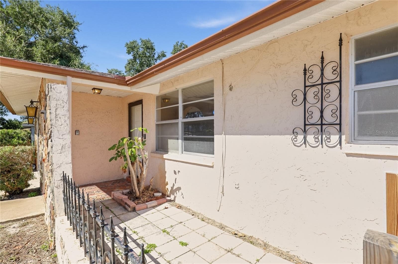Single Family Residence at 6639 TRIPOLI WAY, PORT RICHEY, photo 10 of 38