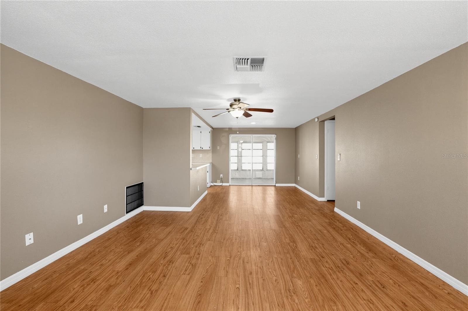 Single Family Residence at 6639 TRIPOLI WAY, PORT RICHEY, photo 14 of 38