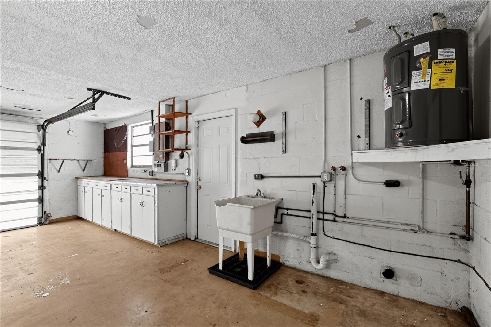 Single Family Residence at 6639 TRIPOLI WAY, PORT RICHEY, photo 17 of 38