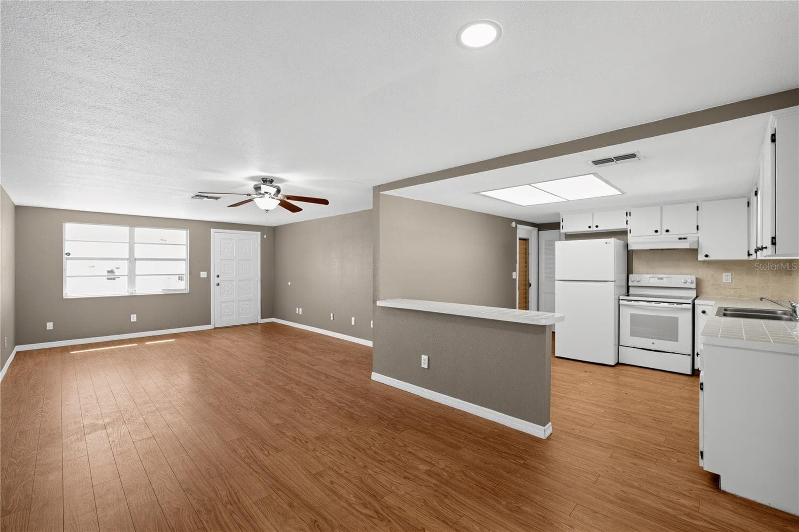 Single Family Residence at 6639 TRIPOLI WAY, PORT RICHEY, photo 21 of 38