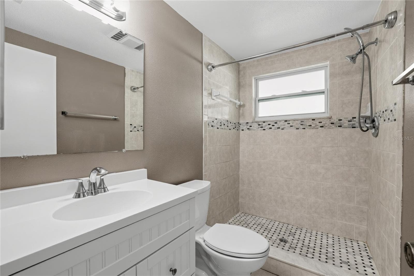 Single Family Residence at 6639 TRIPOLI WAY, PORT RICHEY, photo 24 of 38