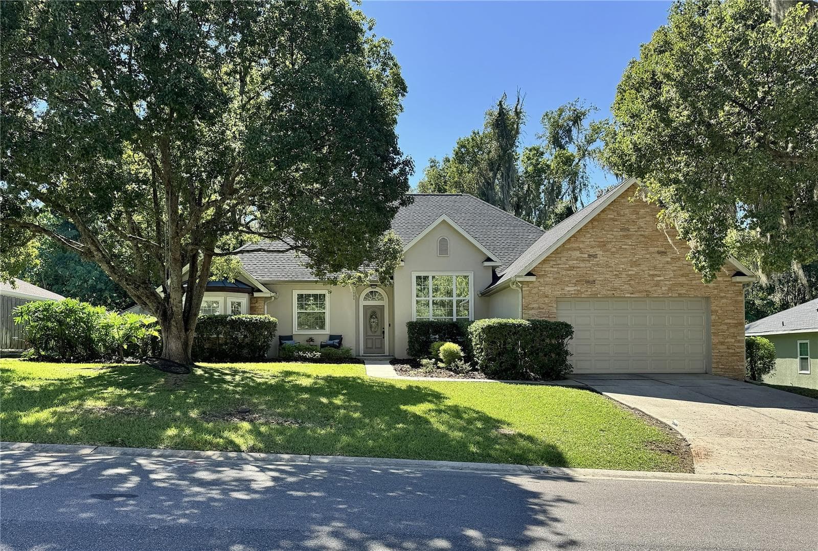 Single Family Residence at 2406 SE 23RD PL, OCALA, photo 6 of 64