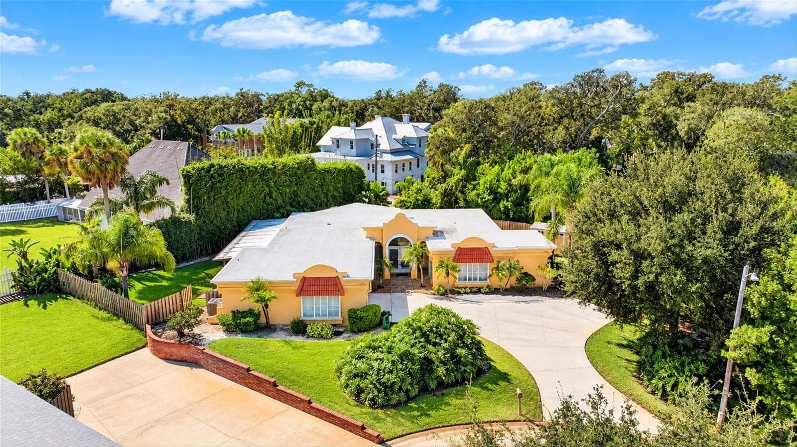 Single Family Residence at 30 BOSARVEY CIR, ORMOND BEACH, photo 3 of 86
