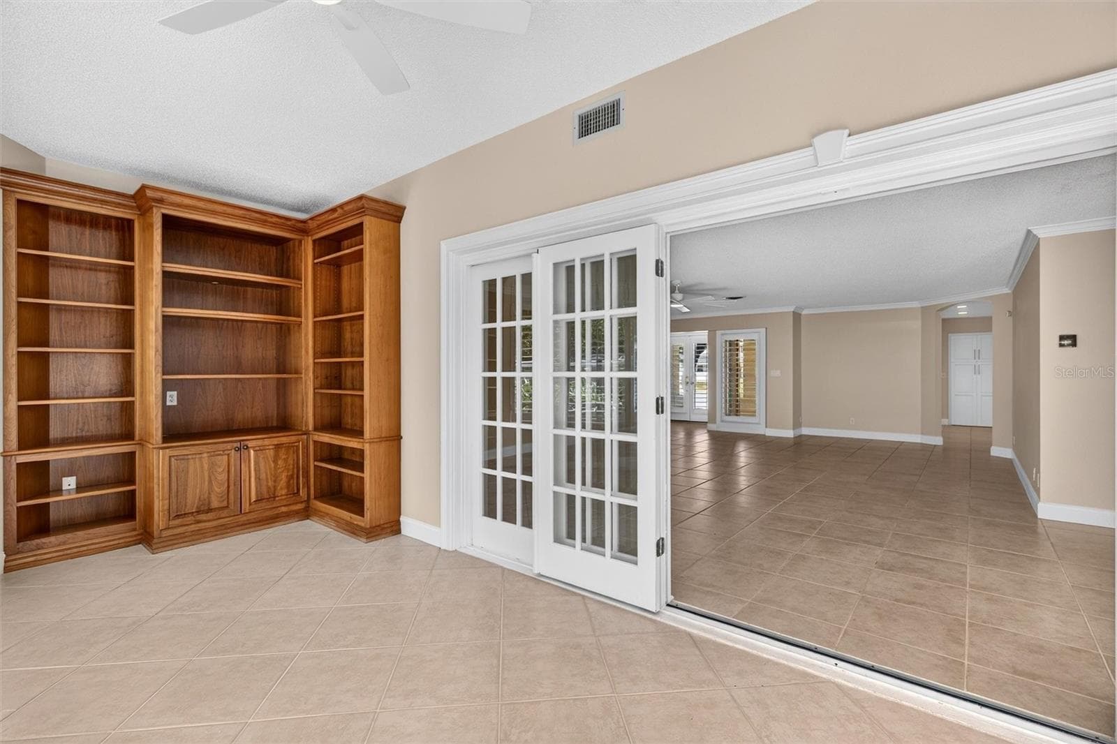 Single Family Residence at 30 BOSARVEY CIR, ORMOND BEACH, photo 38 of 86