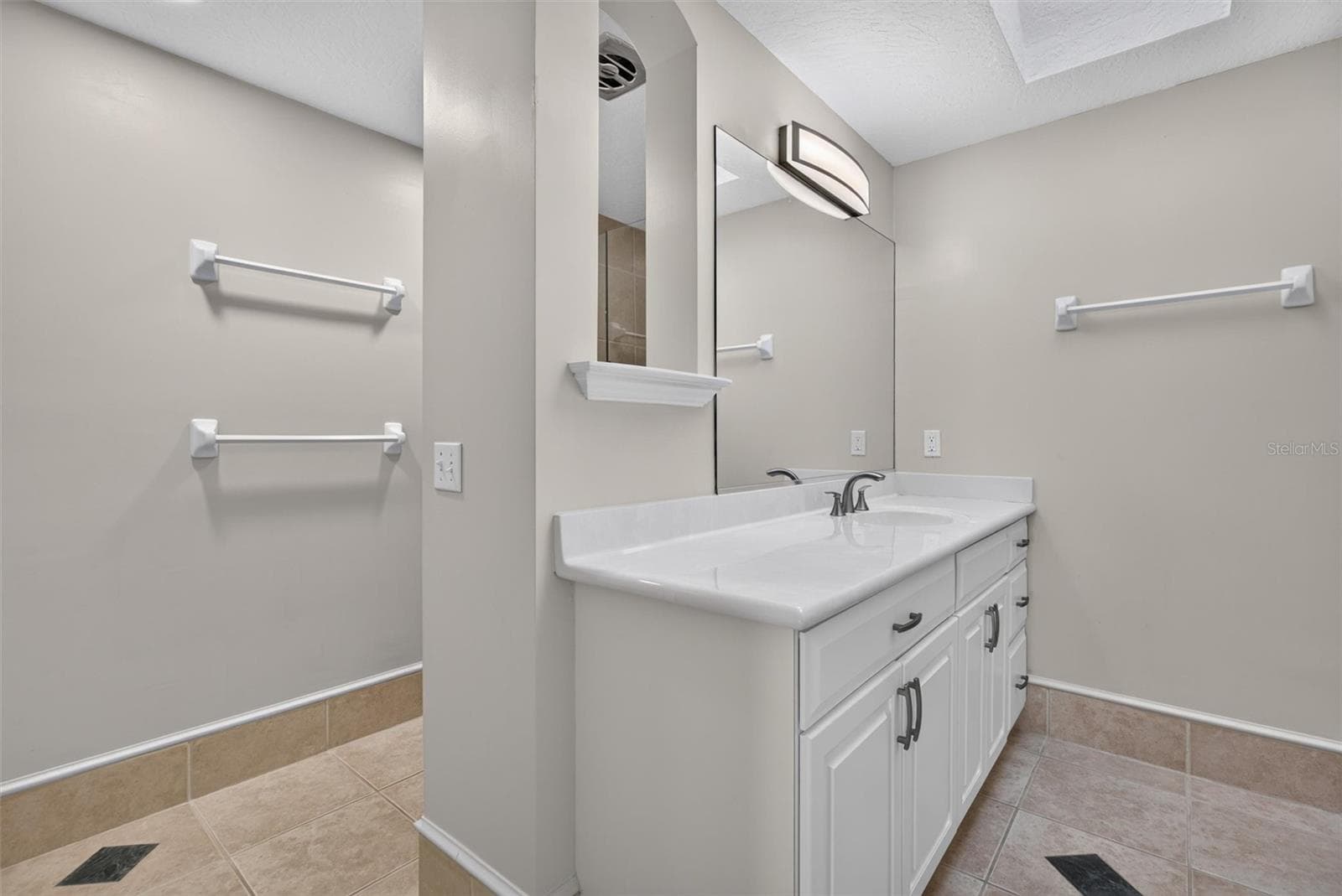 Single Family Residence at 30 BOSARVEY CIR, ORMOND BEACH, photo 51 of 86