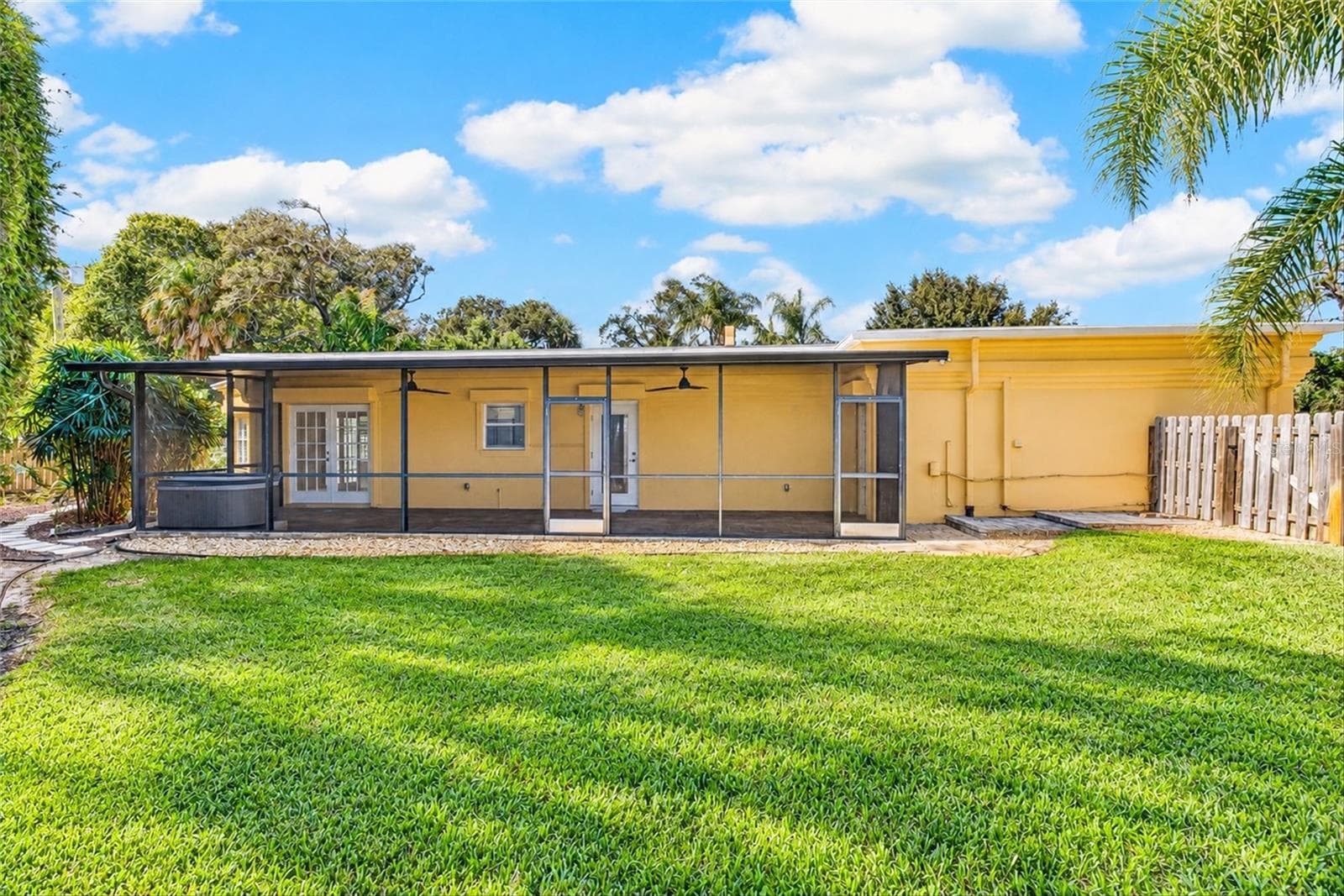 Single Family Residence at 30 BOSARVEY CIR, ORMOND BEACH, photo 59 of 86