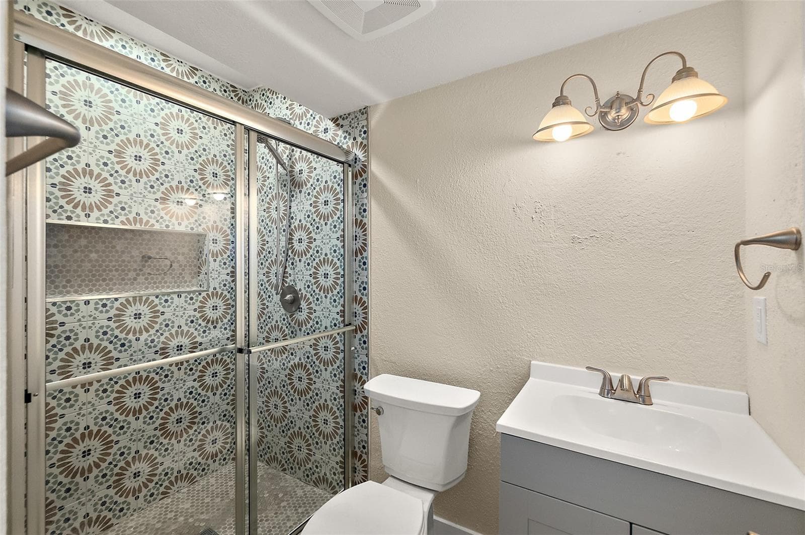 Condominium at 5500 OCEAN SHORE BLVD #UT88, ORMOND BEACH, photo 17 of 32