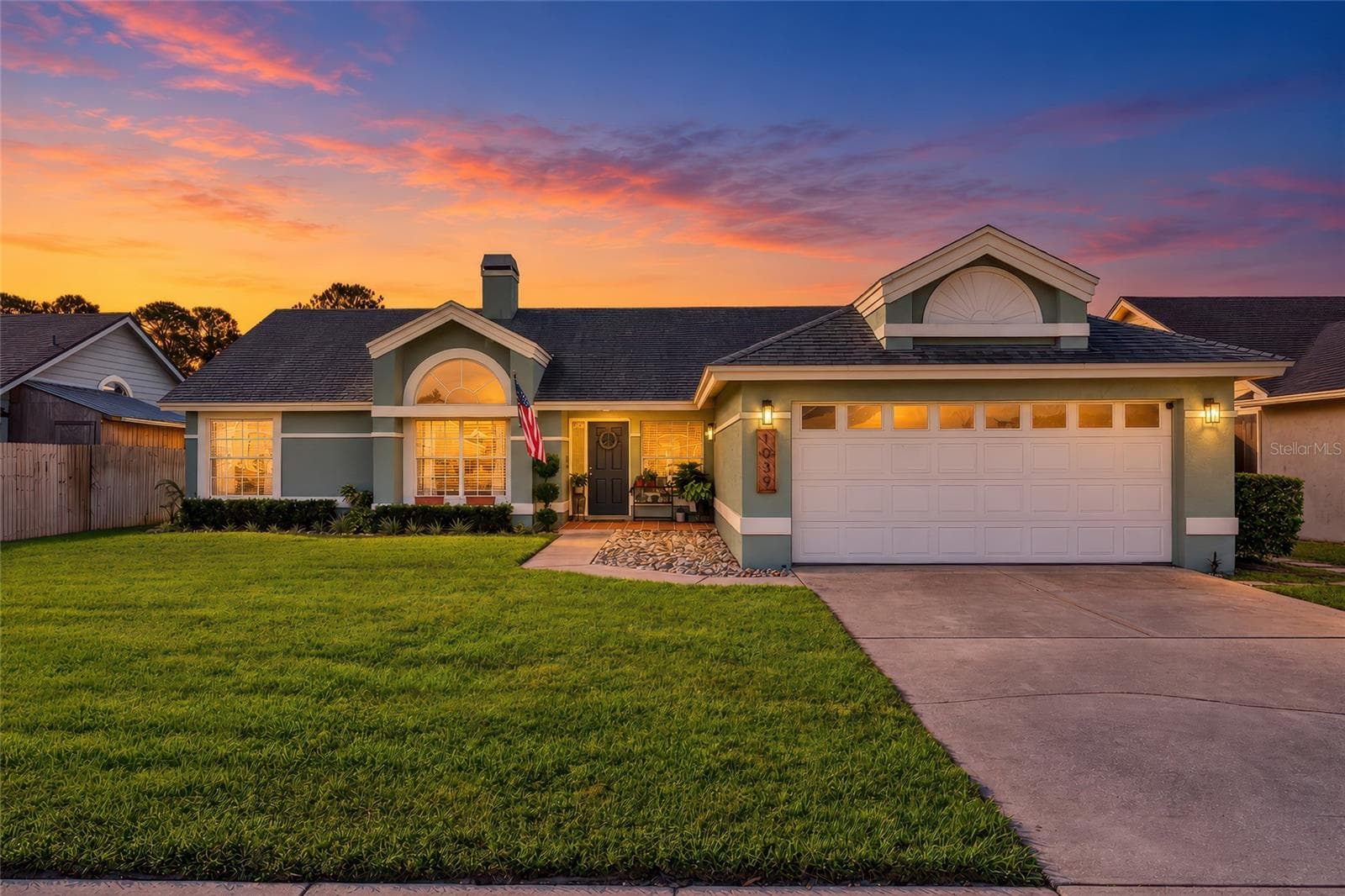 Single Family Residence at 1039 PROVIDENCE LN, OVIEDO, photo 2 of 67