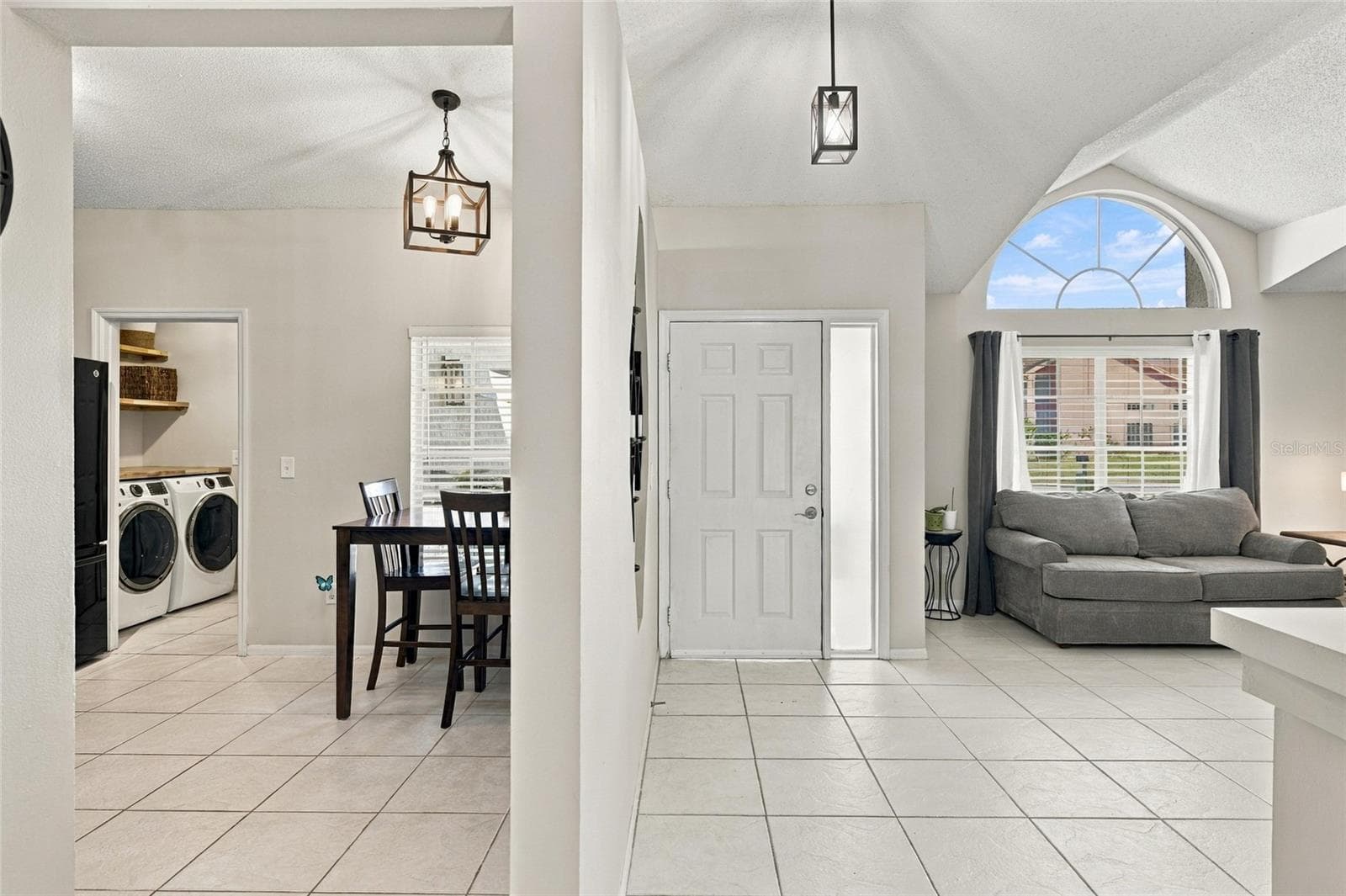 Single Family Residence at 1039 PROVIDENCE LN, OVIEDO, photo 17 of 67