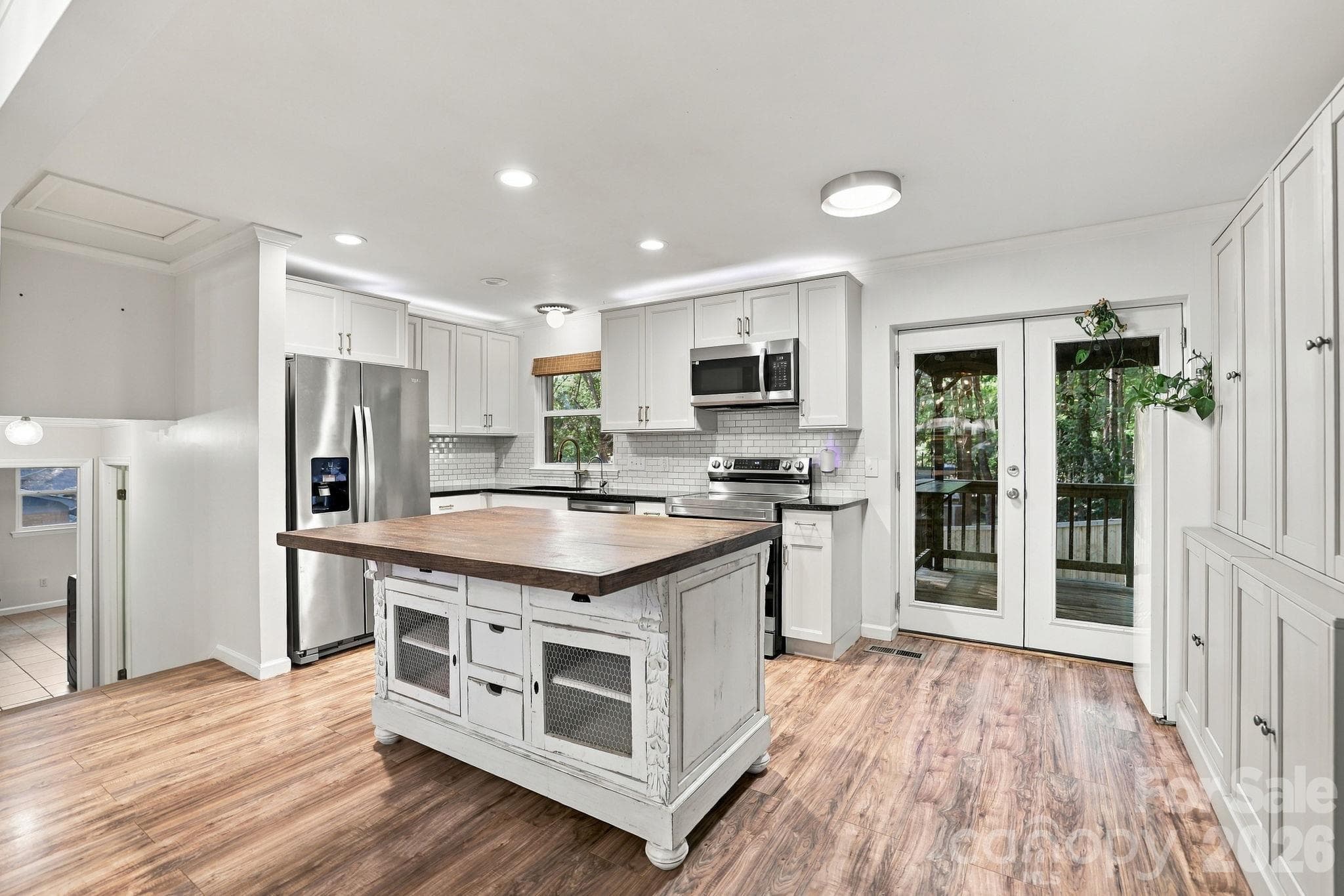 Updated Kitchen with Free Standing Island 613 Lynn St Waxhaw NC 28173 - 613 Lynn Street, Waxhaw
