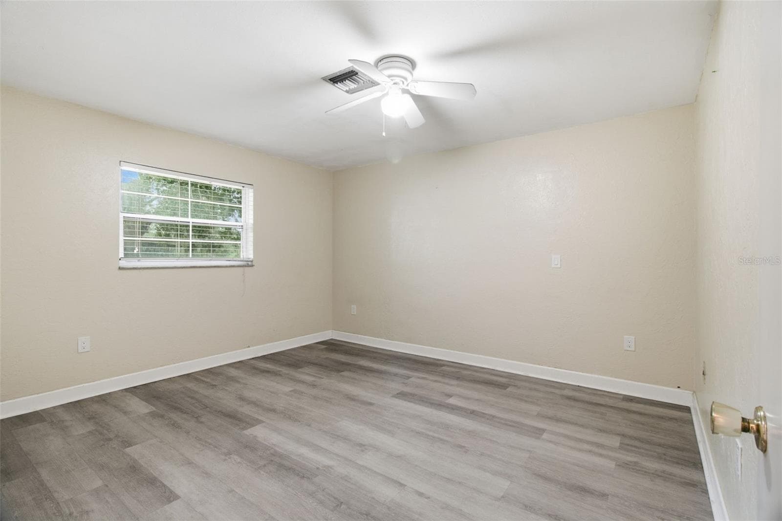 Single Family Residence at 4105 BENT TREE BLVD, SARASOTA, photo 15 of 27
