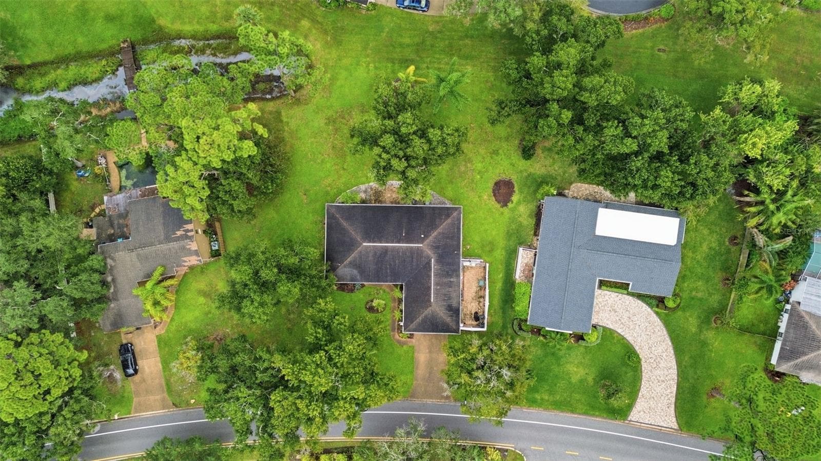 Single Family Residence at 4105 BENT TREE BLVD, SARASOTA, photo 25 of 27