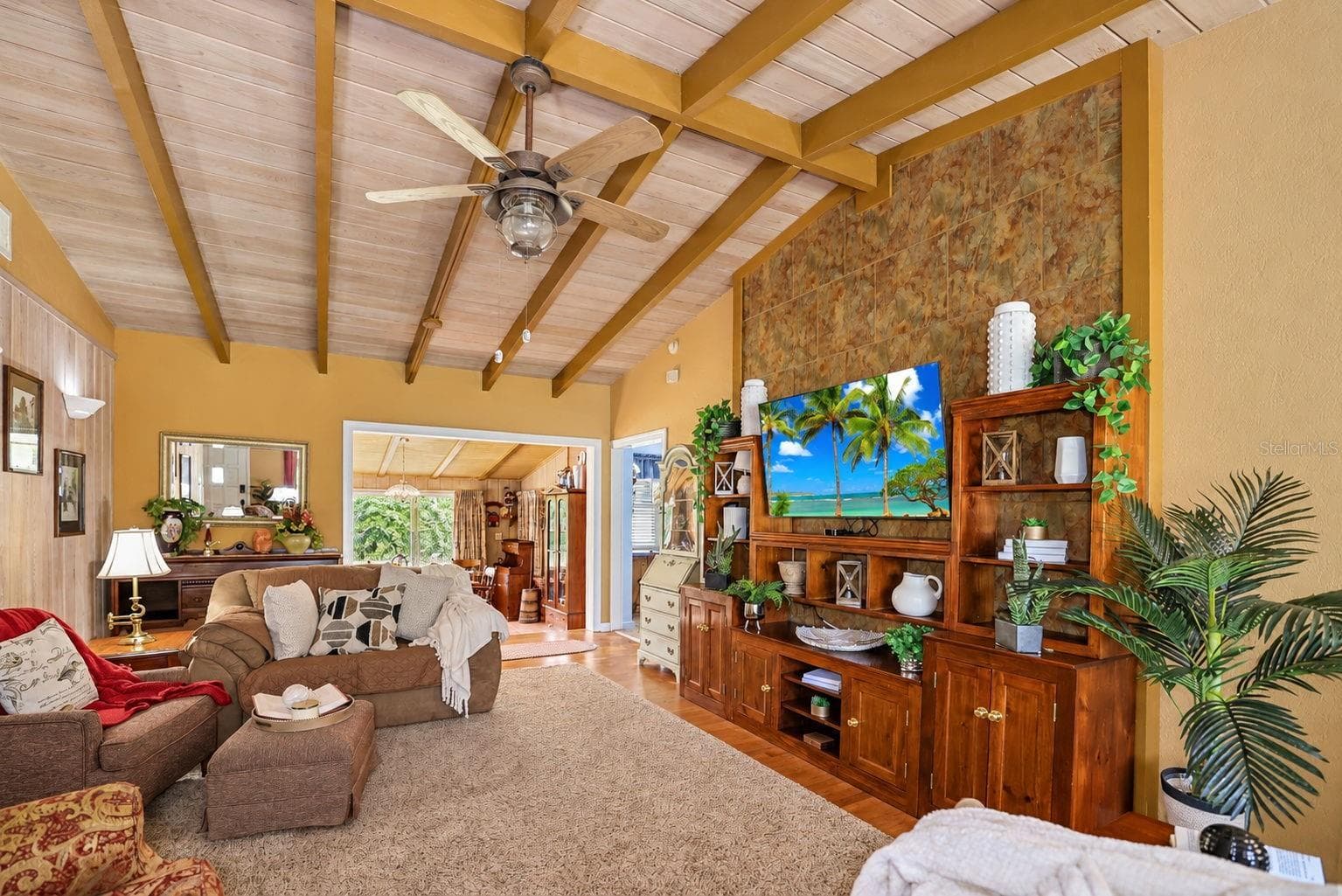 Single Family Residence at 4201 NARVAREZ WAY S, ST PETERSBURG, photo 4 of 50