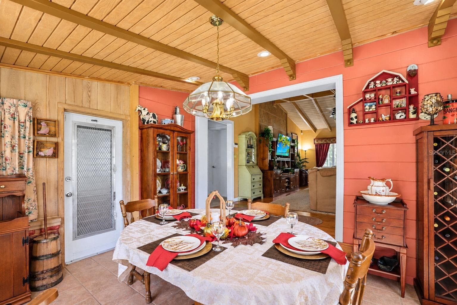 Single Family Residence at 4201 NARVAREZ WAY S, ST PETERSBURG, photo 10 of 50