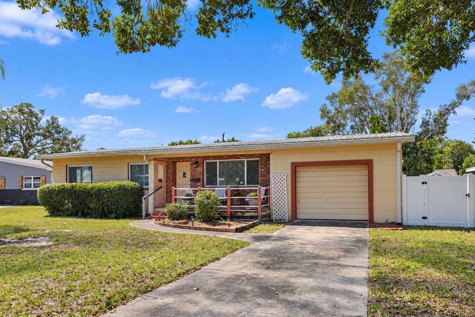 Single Family Residence at 4201 NARVAREZ WAY S, ST PETERSBURG, photo 46 of 50