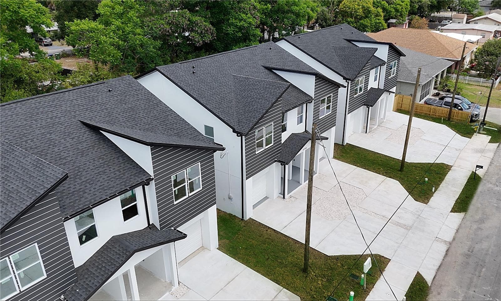 Townhouse at 3612 N GARRISON ST, TAMPA, photo 3 of 20