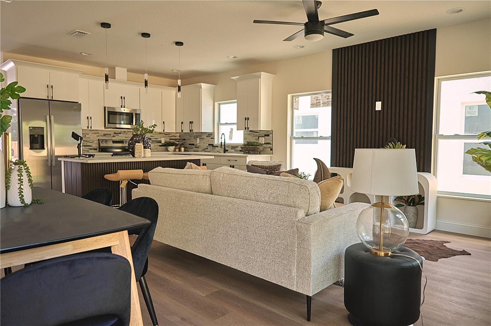 Townhouse at 3612 N GARRISON ST, TAMPA, photo 5 of 20