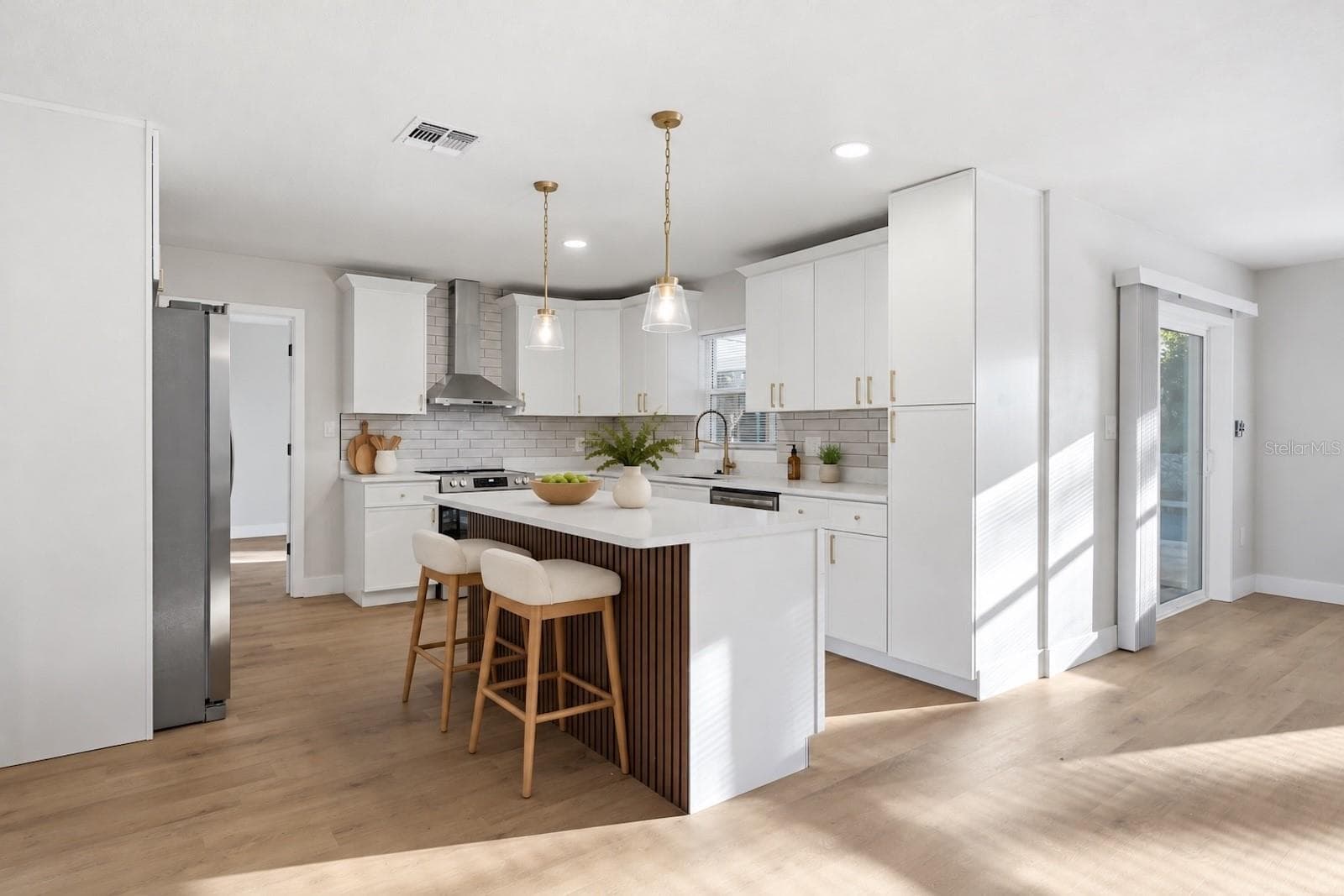 Single Family Residence at 3023 ROCKINGHAM CIR, ORLANDO, photo 10 of 35