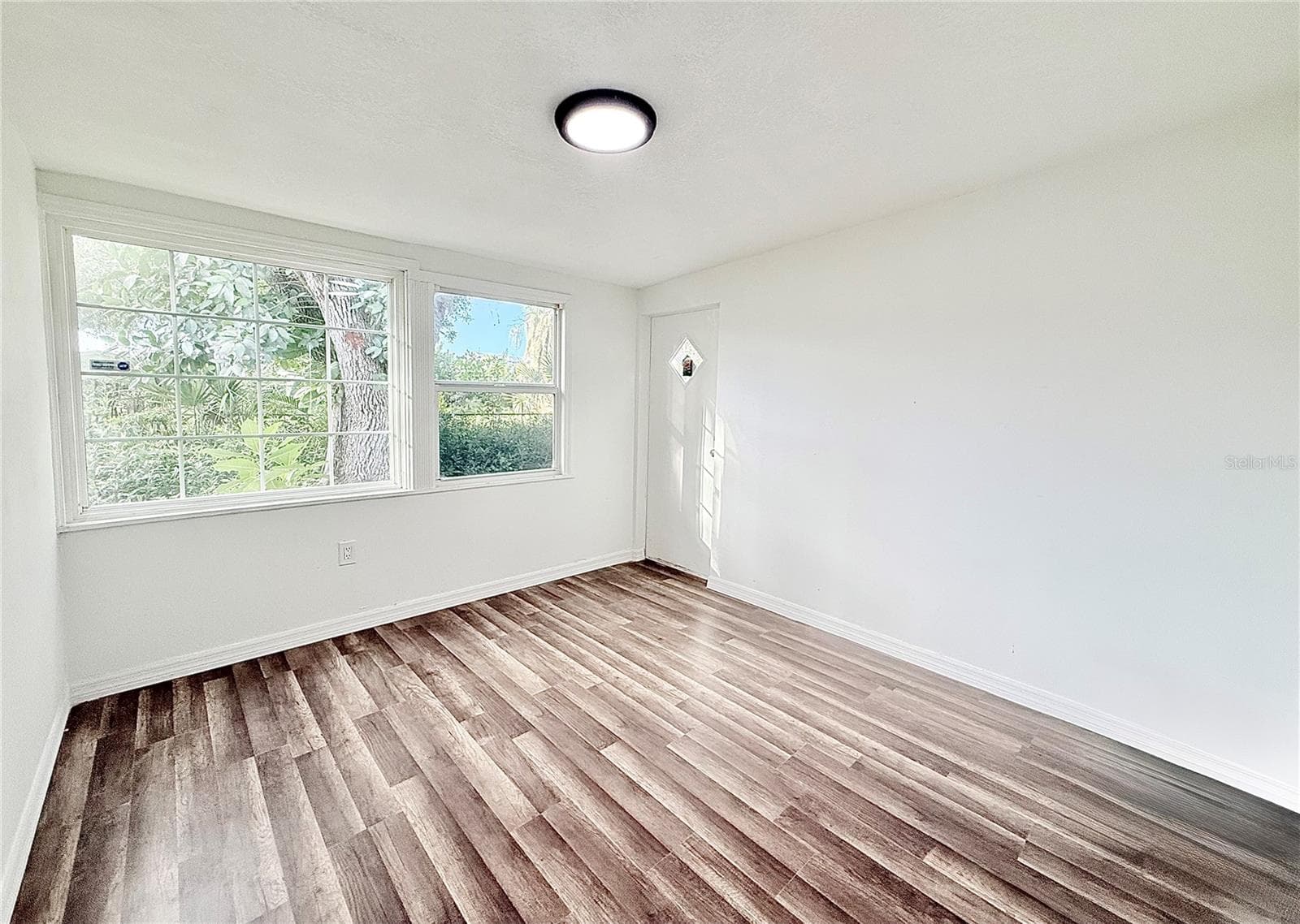 Single Family Residence at 114 4TH ST NW, RUSKIN, photo 19 of 28