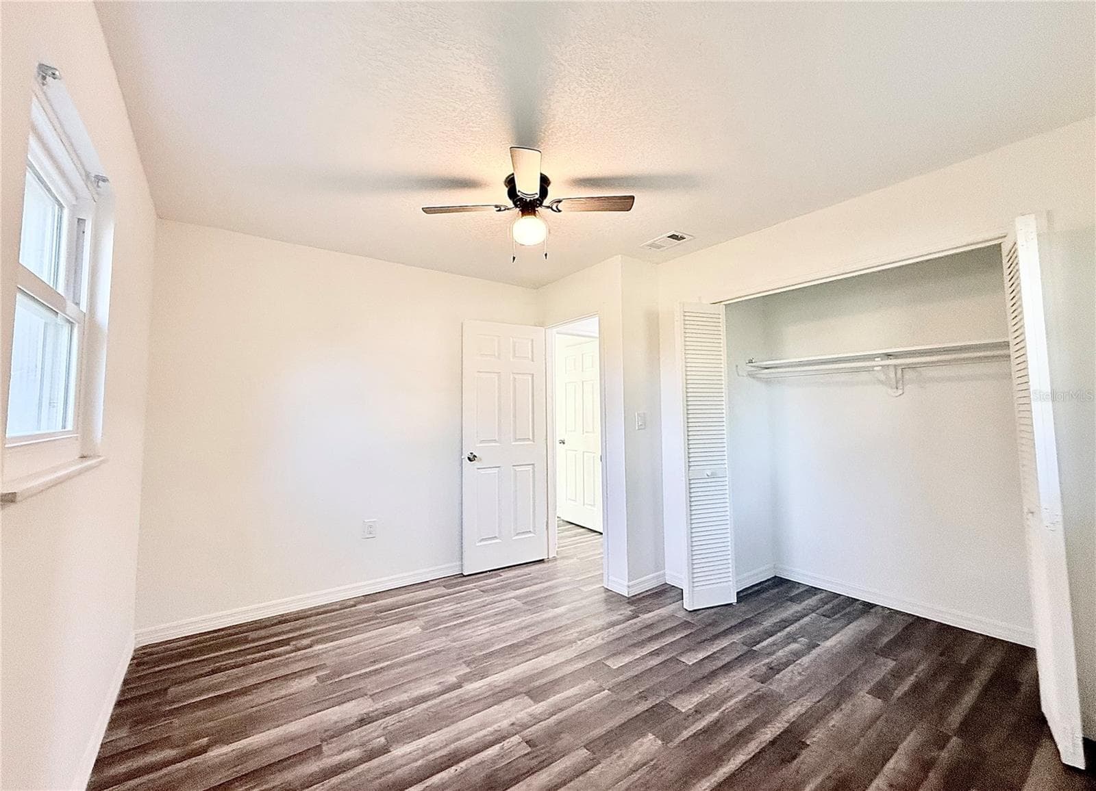 Single Family Residence at 114 4TH ST NW, RUSKIN, photo 21 of 28