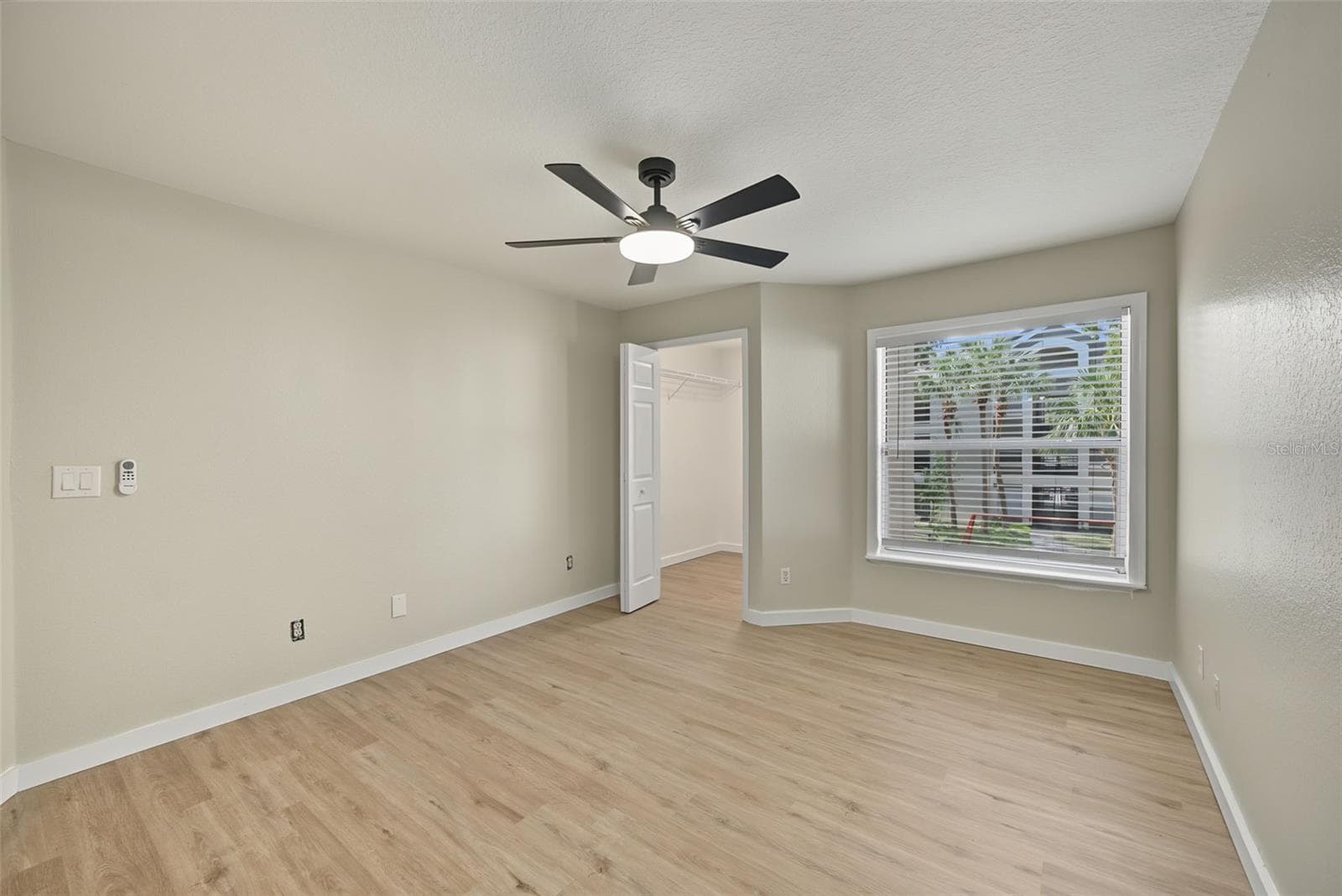 Condominium at 7524 SEURAT ST #12202, ORLANDO, photo 9 of 24