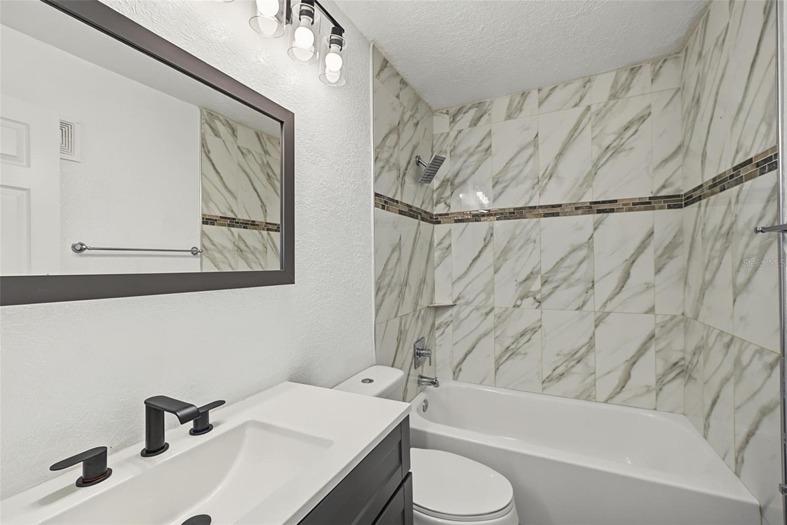 Condominium at 7524 SEURAT ST #12202, ORLANDO, photo 16 of 24