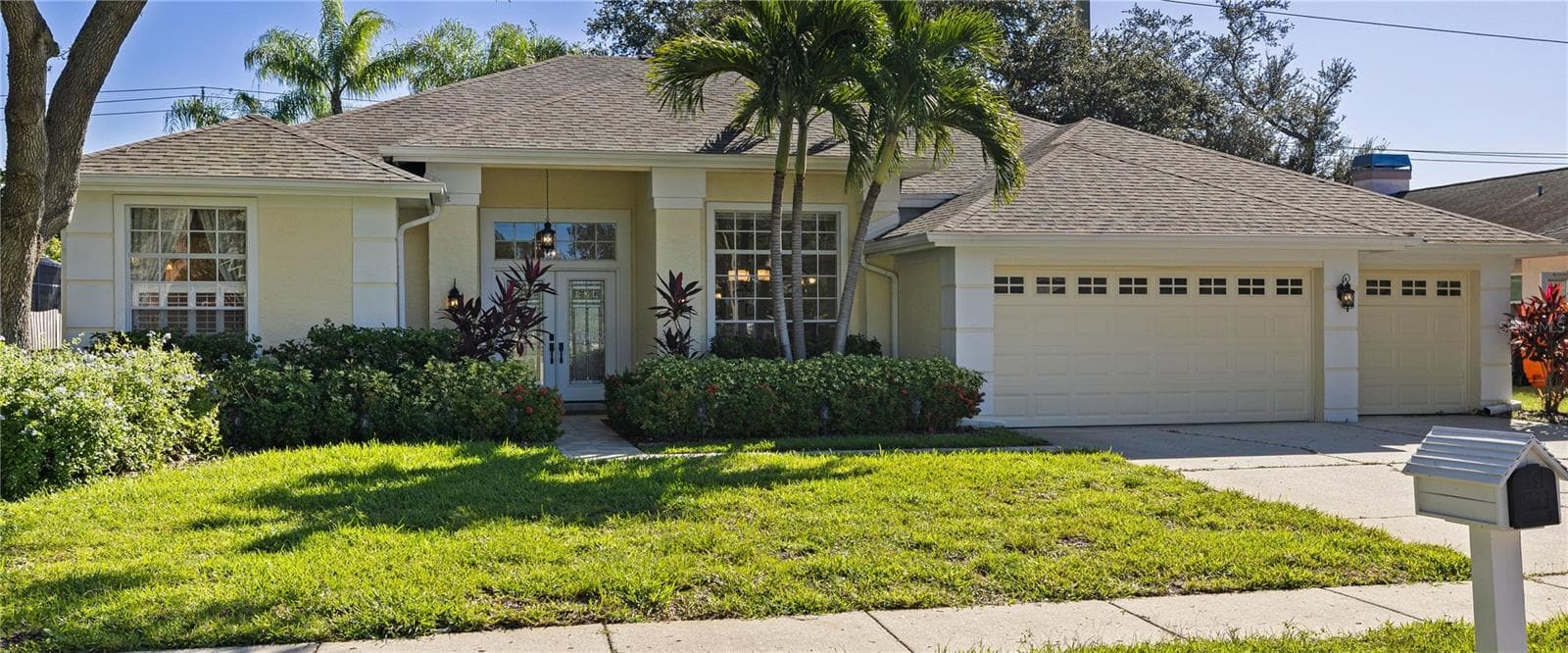 Single Family Residence at 433 PINE WARBLER WAY N, PALM HARBOR, photo 2 of 32
