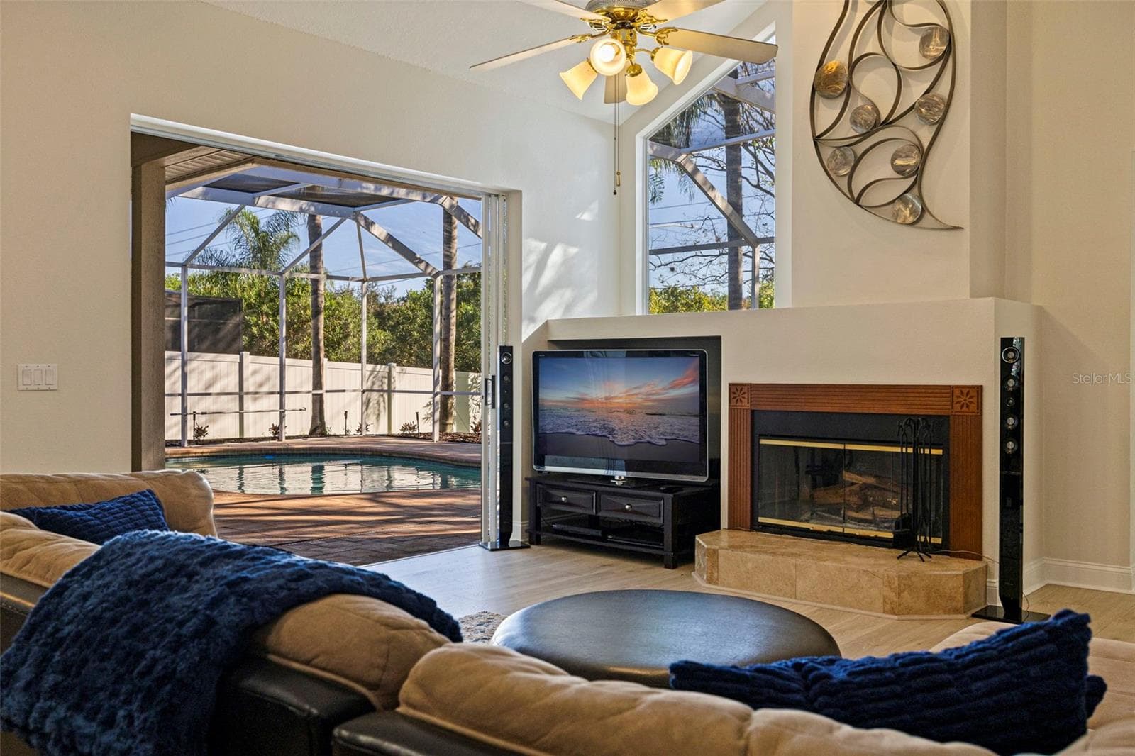 Single Family Residence at 433 PINE WARBLER WAY N, PALM HARBOR, photo 14 of 32