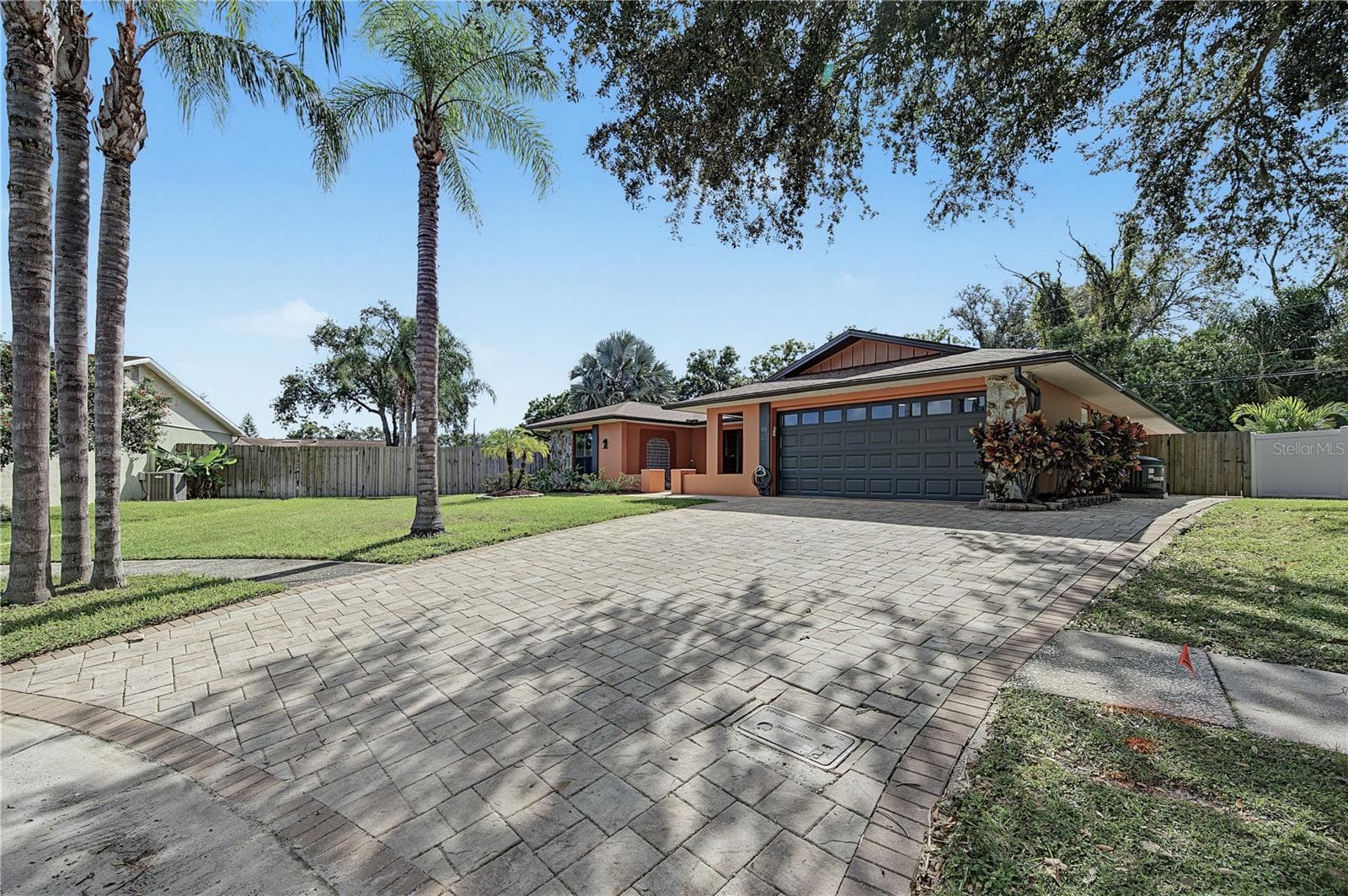 2. Extra Wide Pavered Driveway - Easily Park 4 Cars! - 112 PEACOCK CIR, SAFETY HARBOR