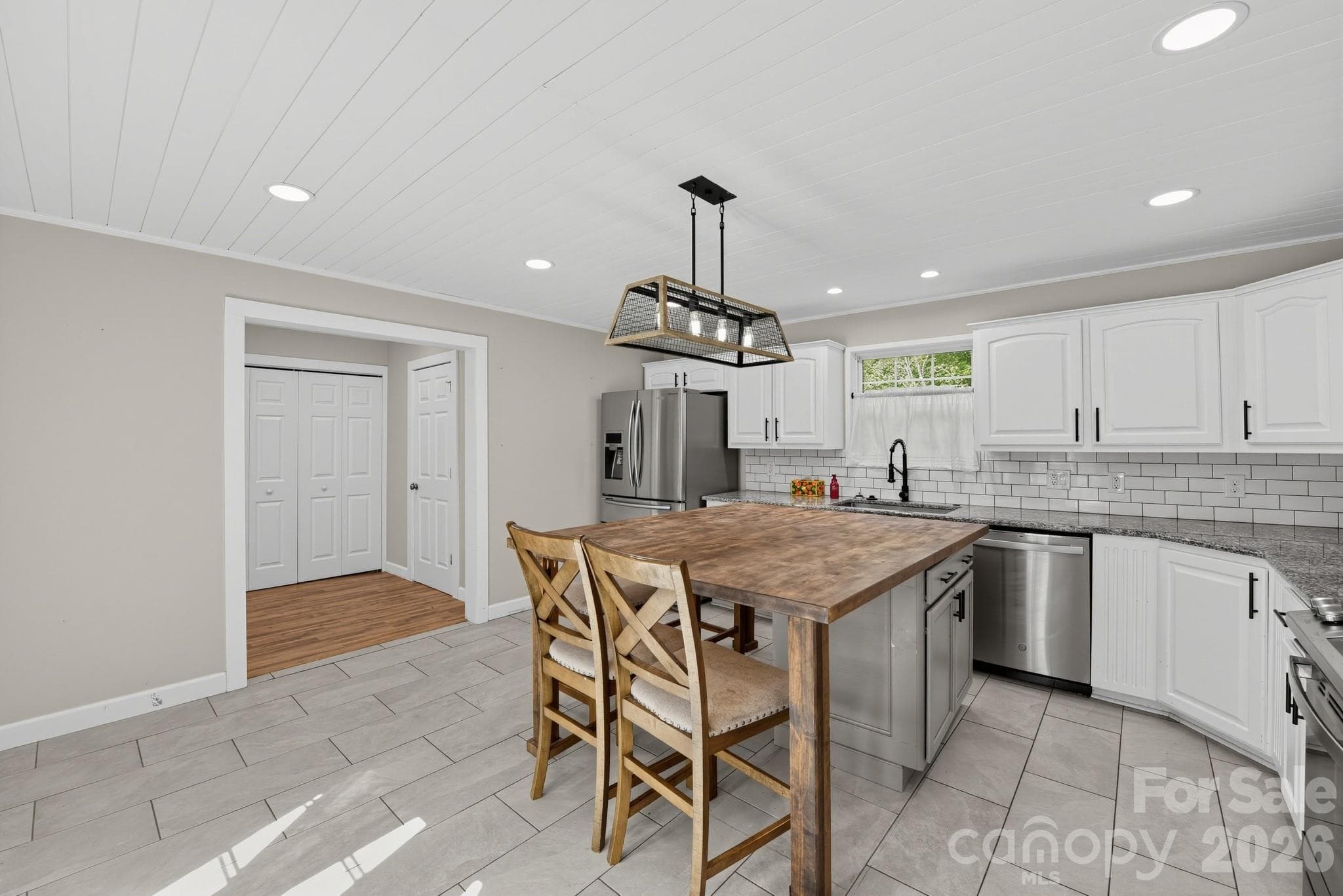 Single Family Residence at 1445 Buford Court, Rock Hill, photo 9 of 23