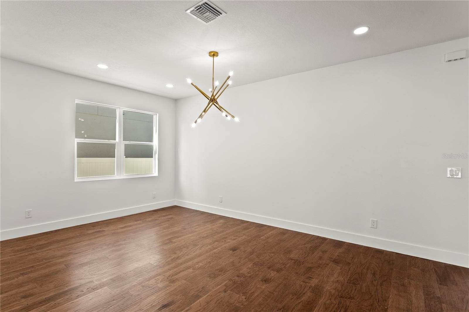 Single Family Residence at 6828 S DESOTO ST, TAMPA, photo 7 of 43