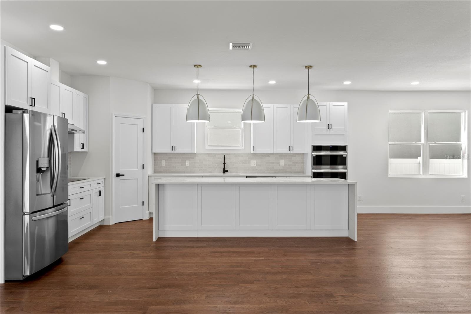 Single Family Residence at 6828 S DESOTO ST, TAMPA, photo 11 of 43