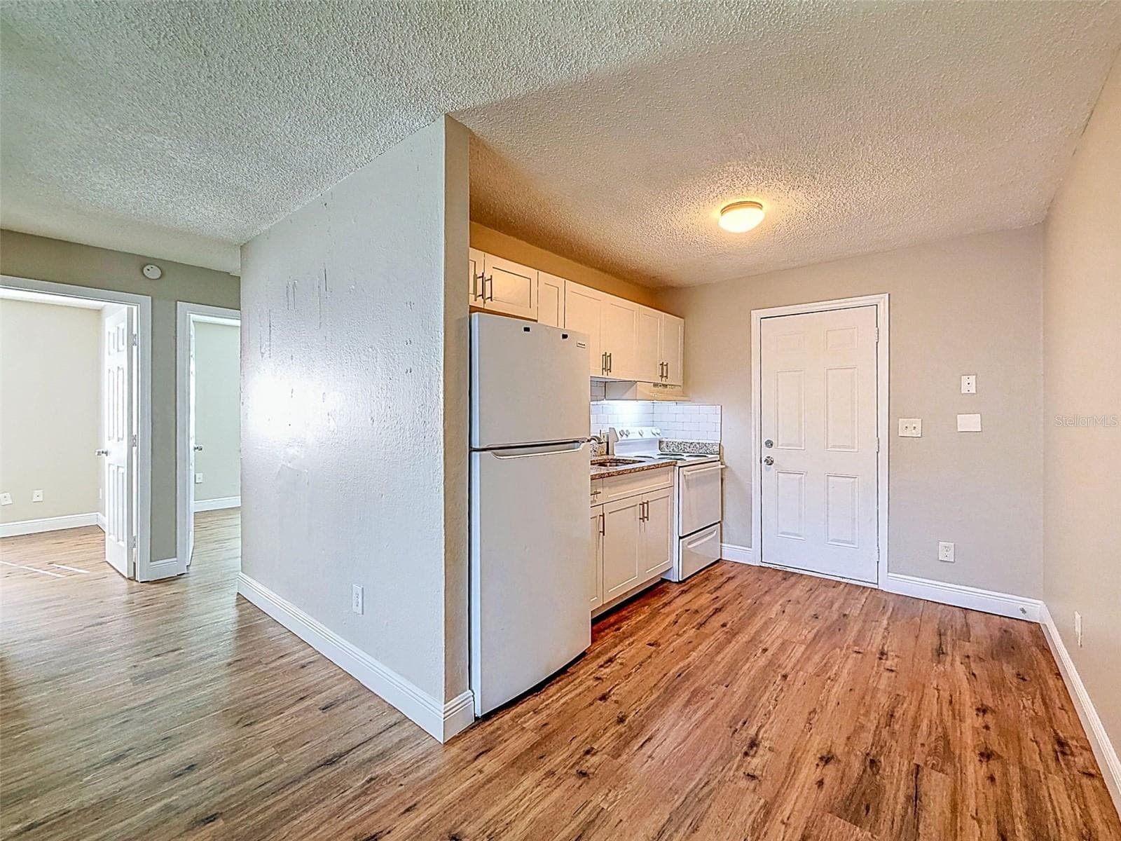 Half Duplex at 3216 N 48TH ST, TAMPA, photo 9 of 22