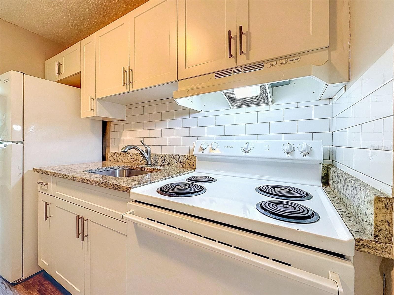 Half Duplex at 3216 N 48TH ST, TAMPA, photo 11 of 22