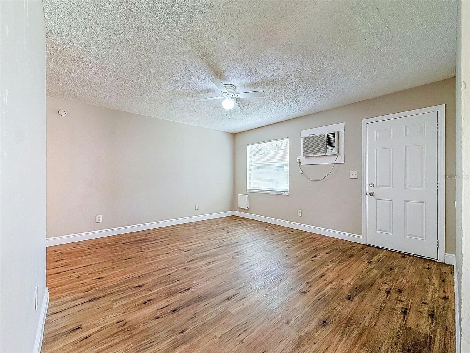 Half Duplex at 3216 N 48TH ST, TAMPA, photo 13 of 22