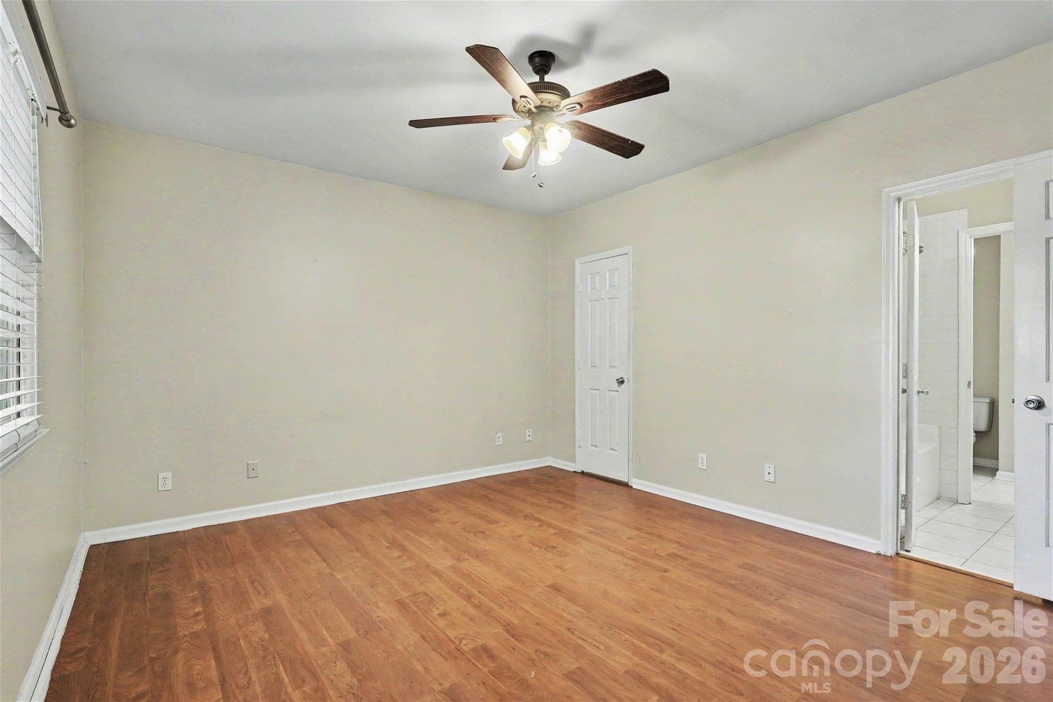 Condominium at 3200 Selwyn Farms Lane, Charlotte, photo 12 of 24