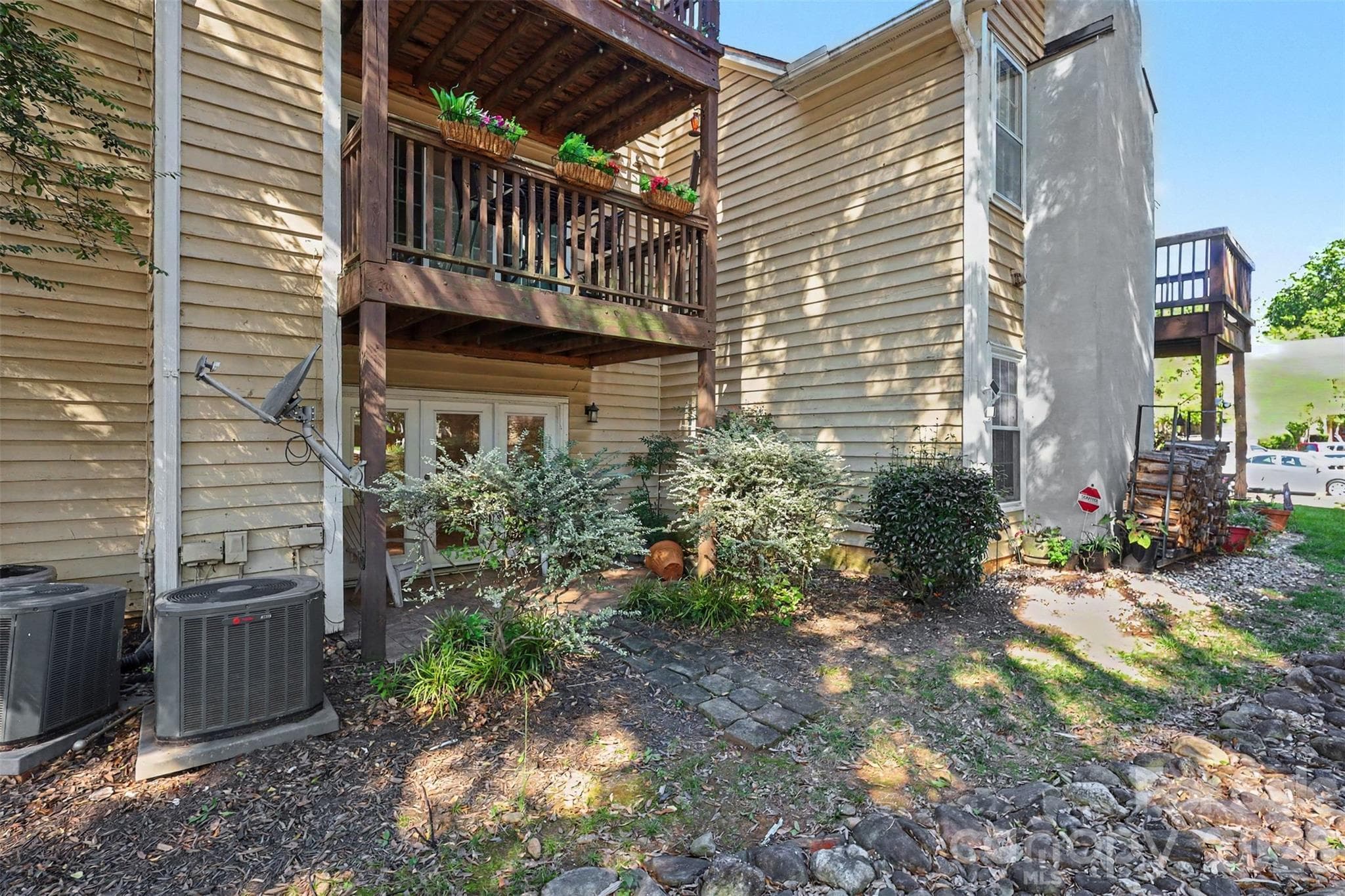 Condominium at 3200 Selwyn Farms Lane, Charlotte, photo 21 of 24