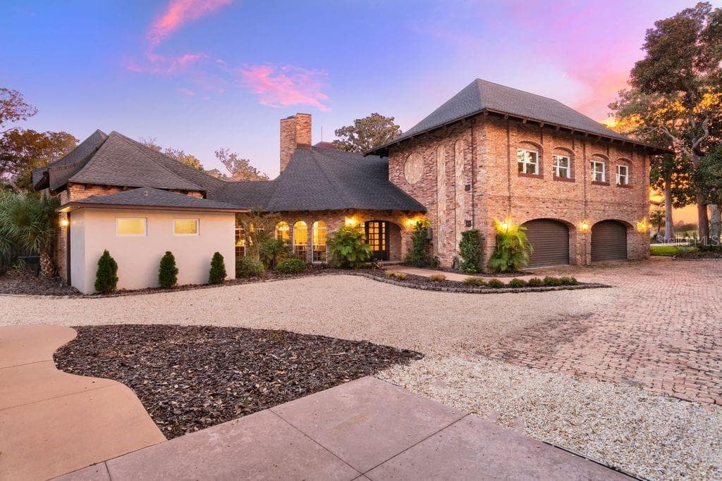 Single Family Residence at 2627 JOHN ANDERSON DR, ORMOND BEACH, photo 15 of 22