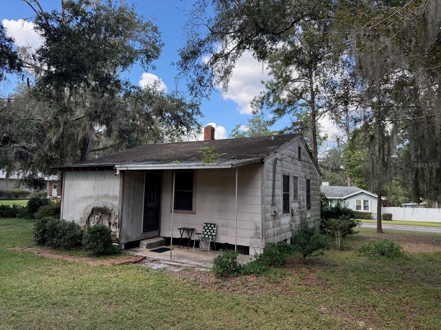 Single Family Residence at 1234 NE 8TH ST, OCALA, photo 6 of 16