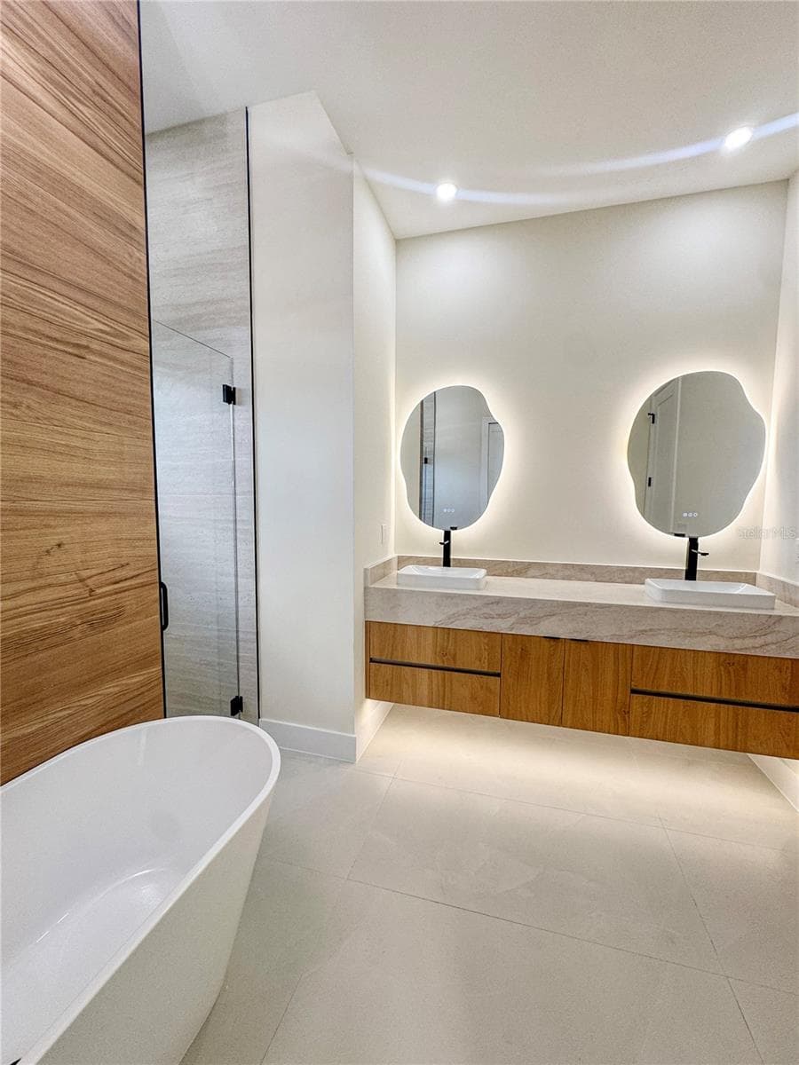 Master Bathroom with Double Vanity and Freestanding Tub - 8568 SANTA CRUZ DR, PORT CHARLOTTE