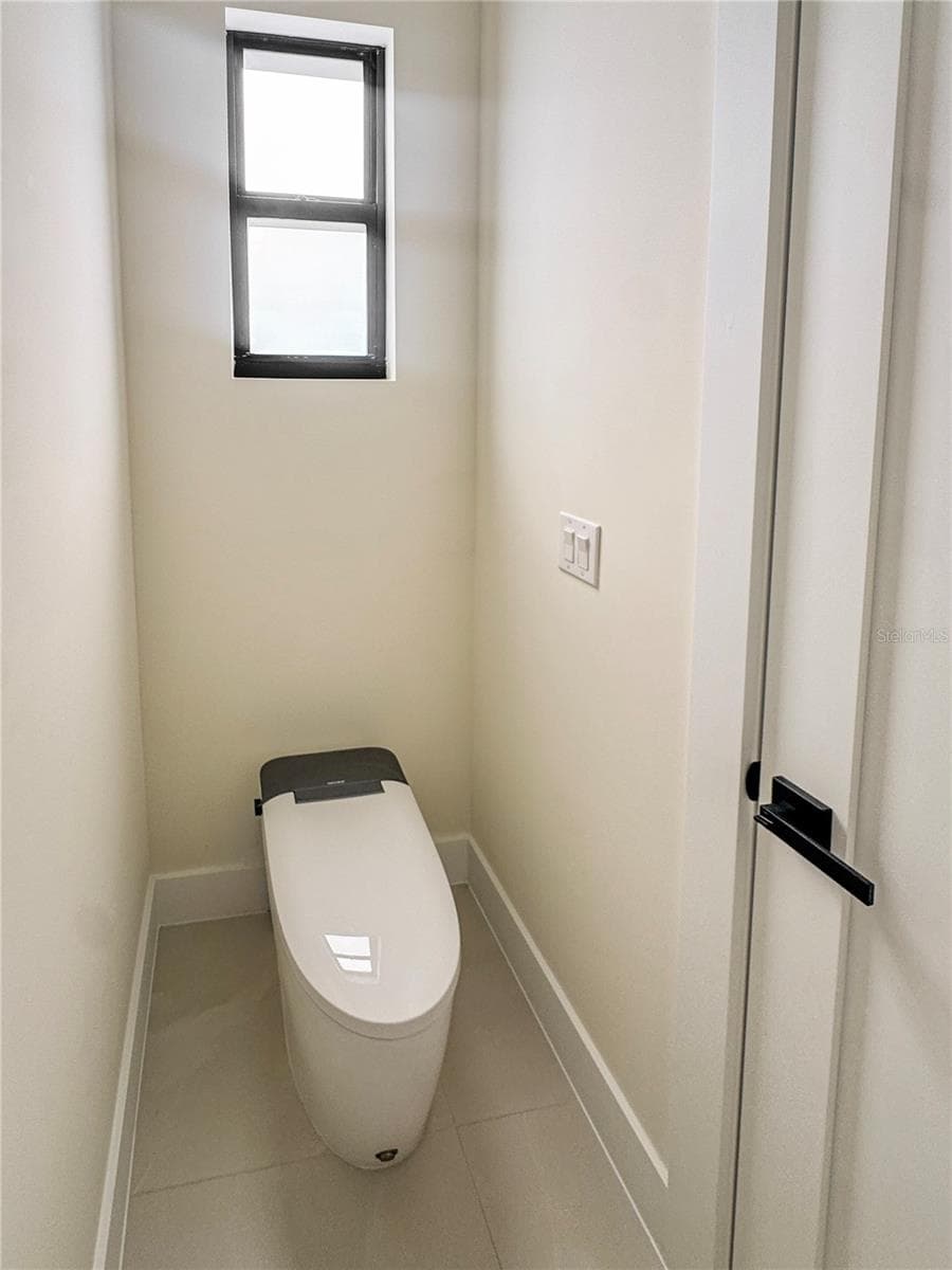 Master Bathroom with Private Toilet Area - 8568 SANTA CRUZ DR, PORT CHARLOTTE