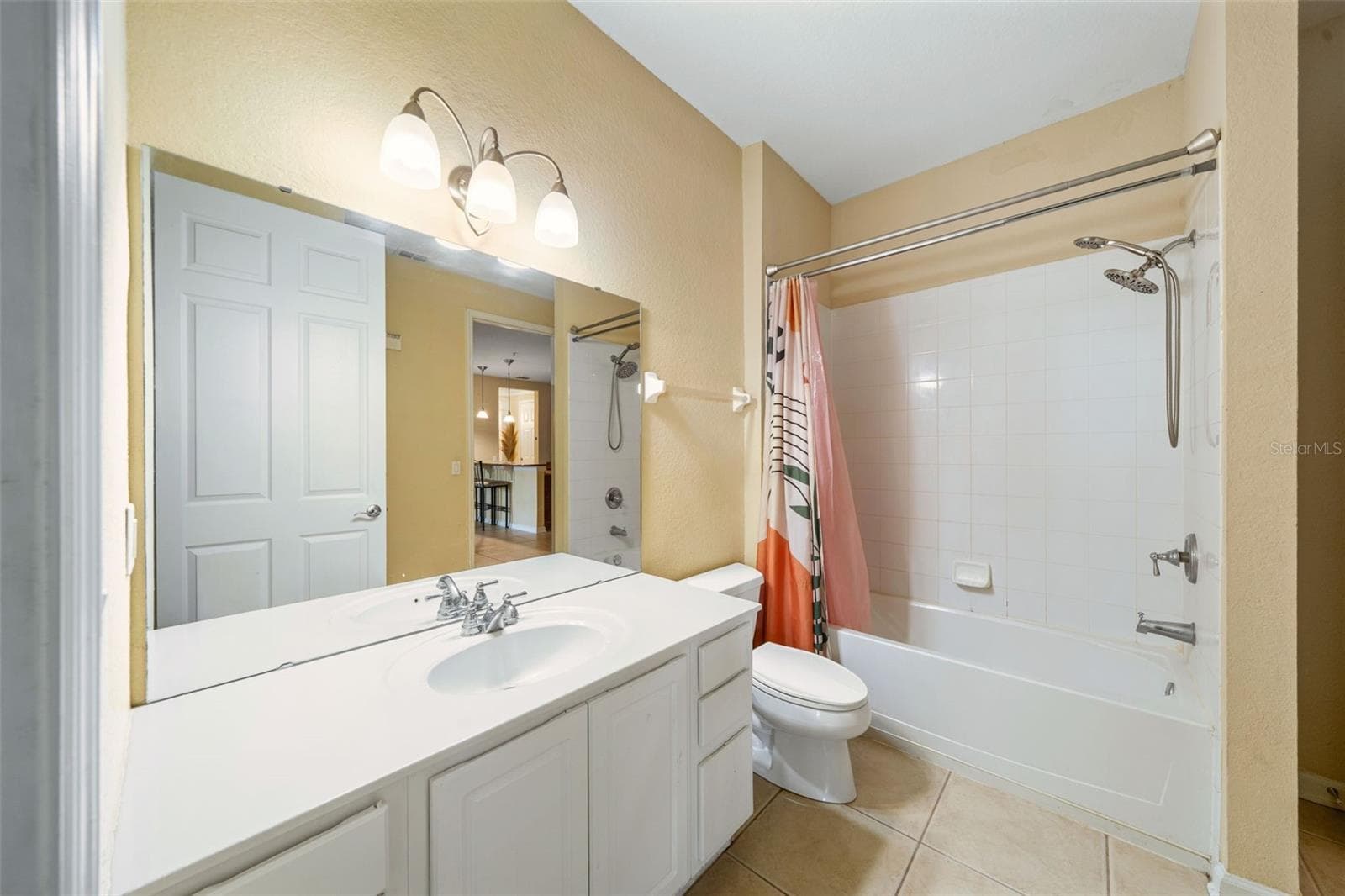 Condominium at 5036 SHOREWAY LOOP #10205, ORLANDO, photo 12 of 22
