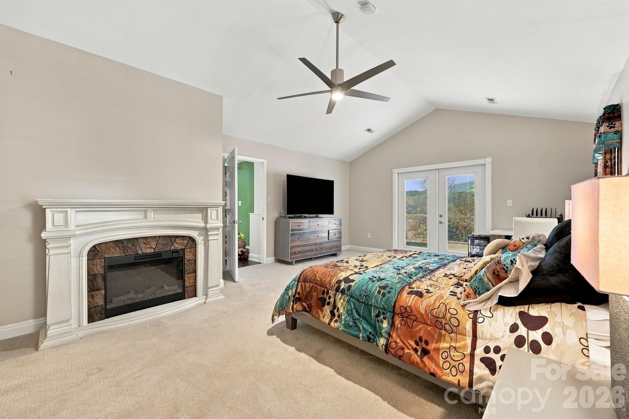 Single Family Residence at 1332 Lake Drive 9 Drive, Lexington, photo 10 of 35