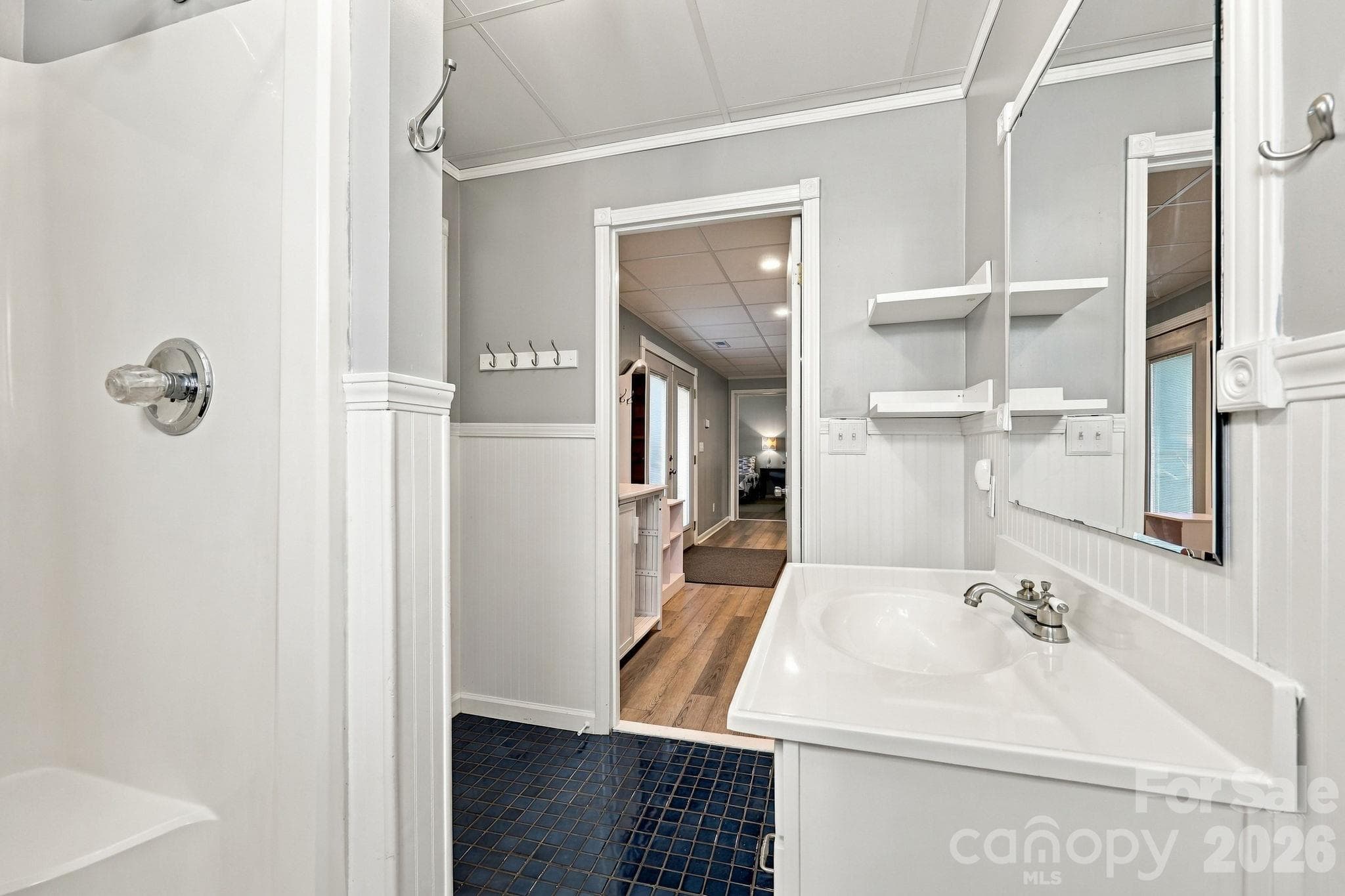 Single Family Residence at 1332 Lake Drive 9 Drive, Lexington, photo 25 of 35