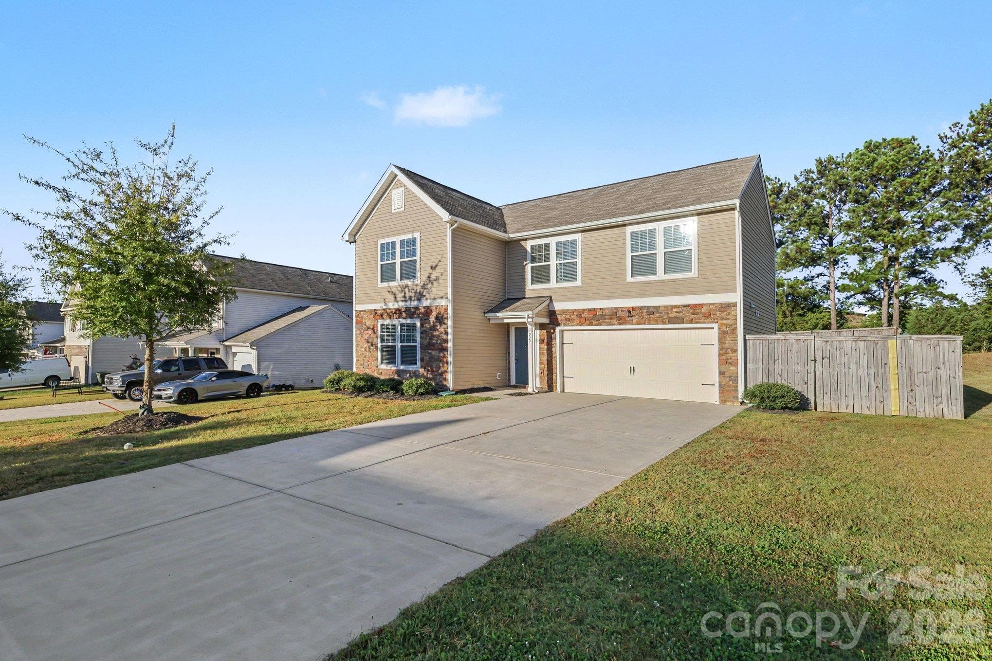 Single Family Residence at 229 Austen Lakes Drive, York, photo 2 of 19