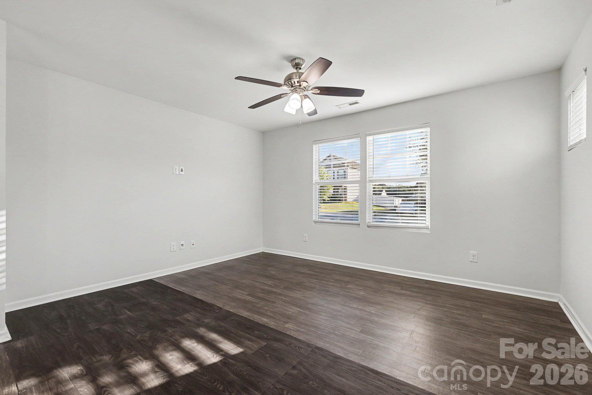 Single Family Residence at 229 Austen Lakes Drive, York, photo 4 of 19