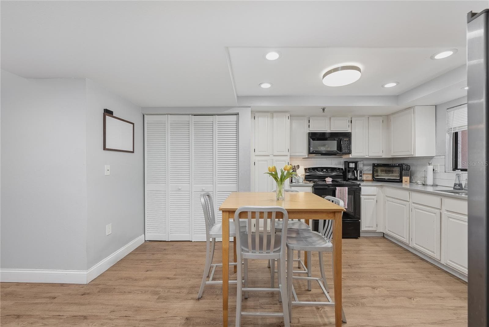 kitchen - 1166 CARMEL CIR #200, CASSELBERRY
