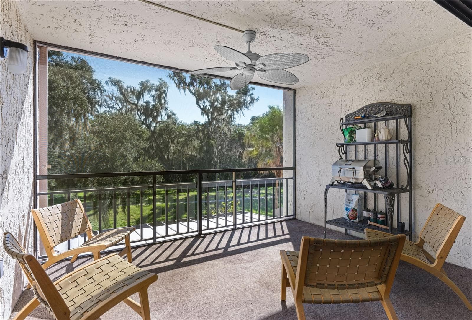 10x13 covered porch - 1166 CARMEL CIR #200, CASSELBERRY